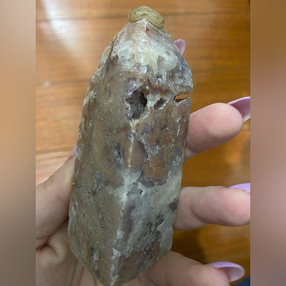 Druzy agate tower - Picture 5 of 7